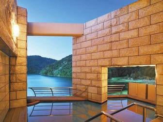 雲仙温泉・源泉かけ流し＆おしどりの池を望む美食の宿　東園／露天風呂