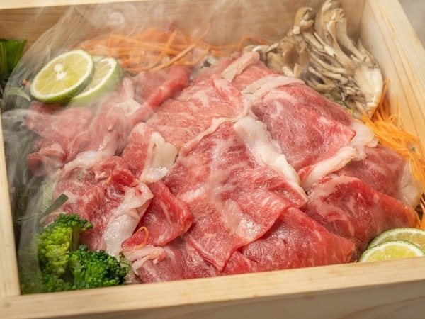 雲仙あか牛等を使用した季節の会席