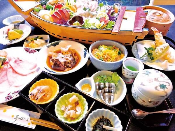70ｃｍの大舟盛り会席/写真は一例