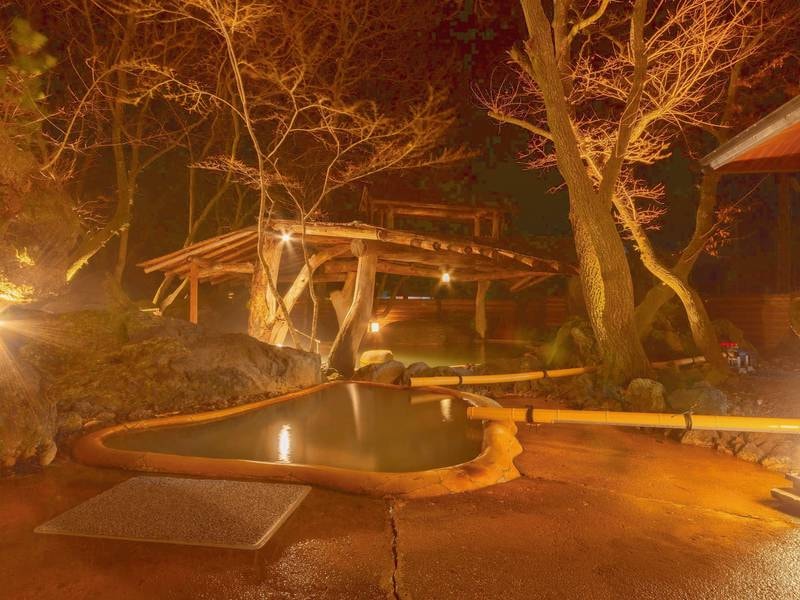 どんどこ湯・露天風呂