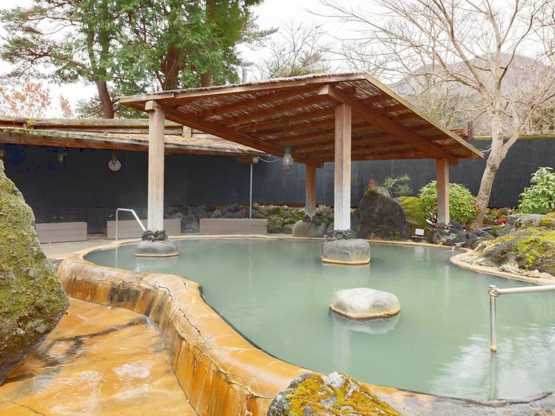 どんどこ湯・露天風呂