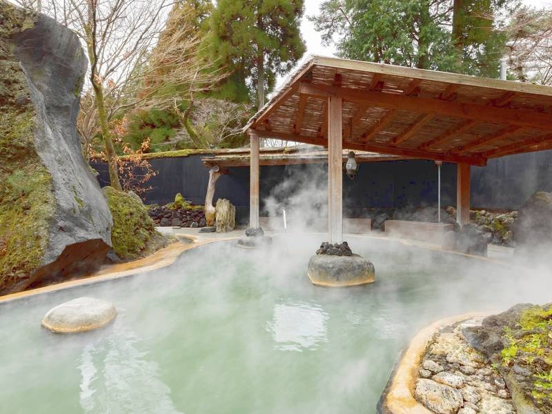 どんどこ湯・露天風呂
