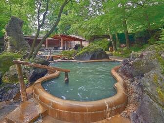 阿蘇梅園SPA RESORT／どんどこ湯・露天風呂（女性）