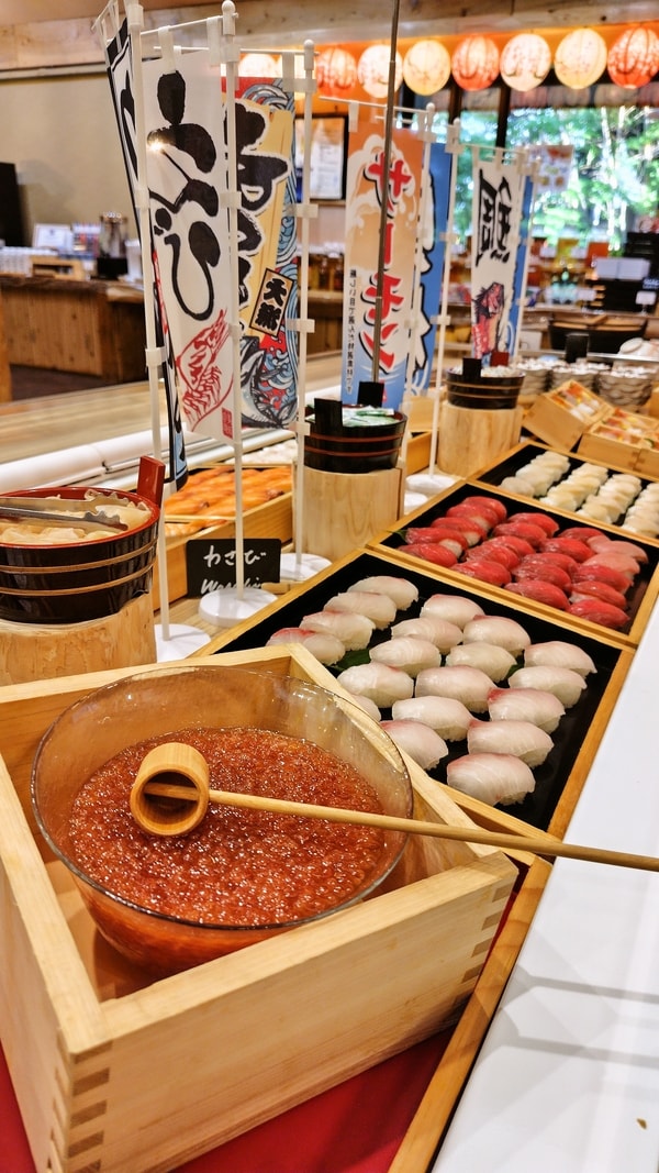 夕食バイキング/人気のいくら※仕入れ状況により変更の場合有