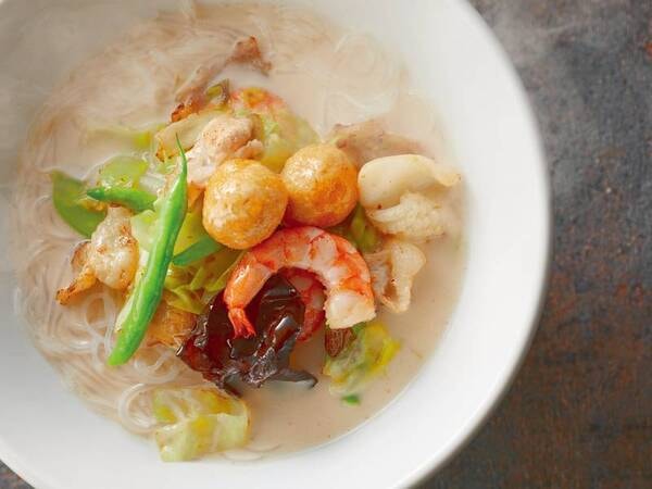 【ビュッフェ/例】熊本名物「タイピーエン」

