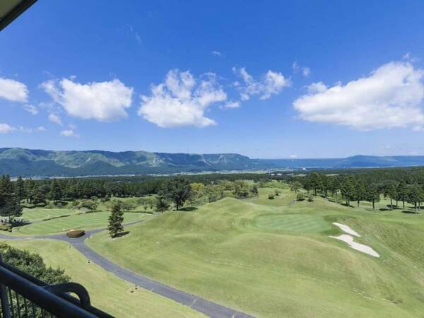 外輪山側客室からの眺望/例