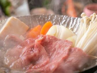 宝泉寺観光ホテル 湯本屋/【湯本屋特製『創作会席』/一例】特製の割り下が冴える牛鍋は必食の価値ありです。