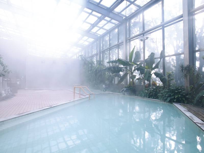 【大浴場】霧島独特の硫黄の匂いとともに温泉を満喫