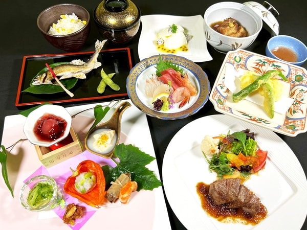 紫尾庵流創作懐石料理一例：薩摩の郷土料理や地元の素材をふんだんに使った四季折々のお料理です。