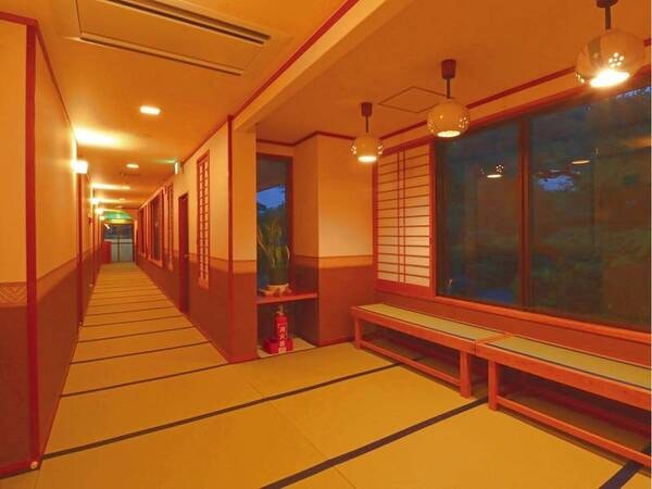 【館内】全館畳敷となっております。