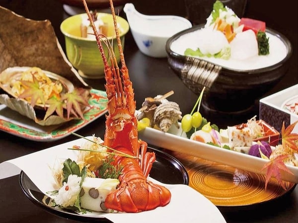 【3大味覚会席】伊豆の代表的な味覚が勢揃い、金目鯛・鮑・伊勢海老を堪能！※時季・仕入れにより変更有