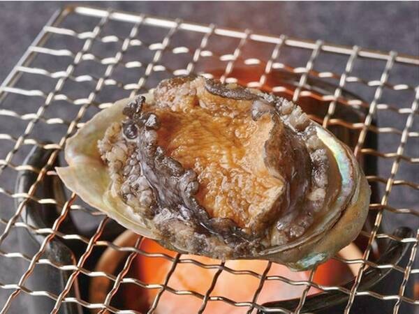 西伊豆クリスタルビューホテル 伊東園ホテルズ の 別注料理 あわびの踊り焼き付 飲み放題付バイキング 10 648円 山側洋室ツイン ゆこゆこ