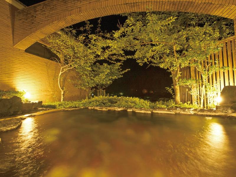 【絶景露天風呂】ゆっくりとした湯あみ時間を