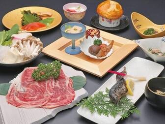 にごり湯の宿 赤城温泉ホテル/【ご夕食/一例】季節替わりの創作料理(メイン:上州牛すきやき鍋)