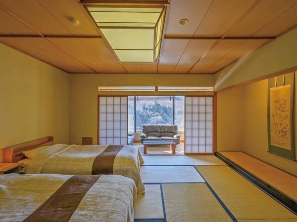 【和ベッド/例】12.5畳和室にツインベッド・ソファ付の広縁を備えたお部屋