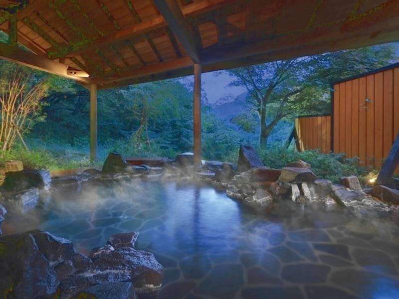 貸切露天風呂「鹿覗きの湯」