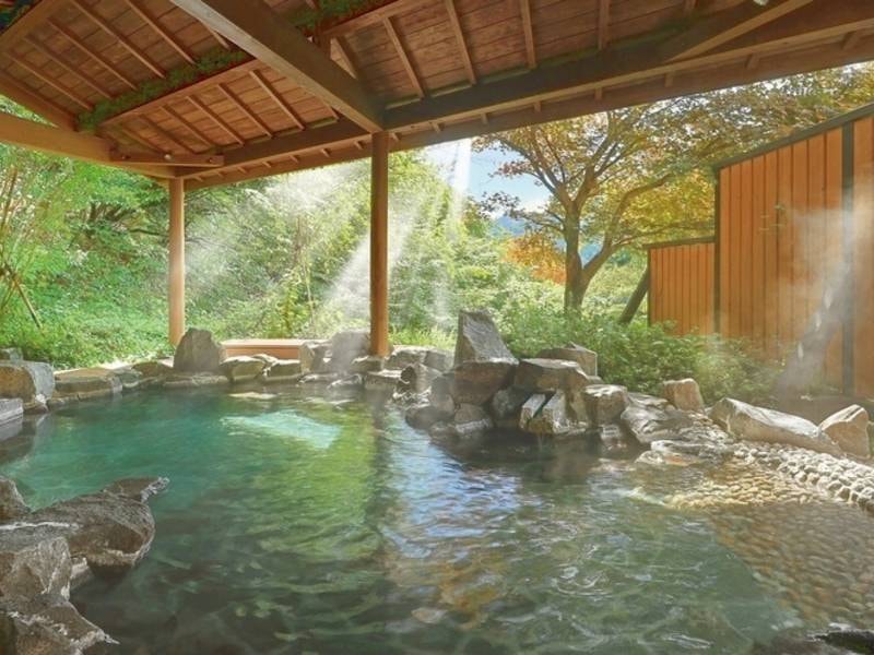 貸切露天風呂「鹿覗きの湯」