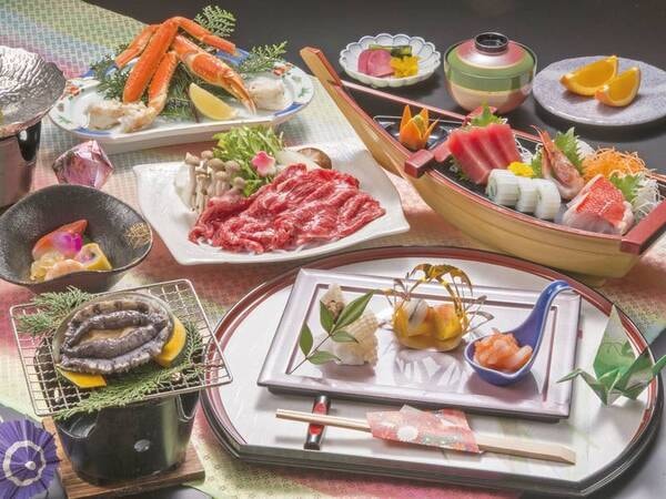 【舟盛り付!三大味覚プラン/例】あわび踊り焼きや茹でずわい蟹、和牛しゃぶしゃぶ、季節のお造り4種舟盛り(お1人1舟)など