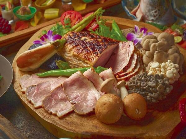 夕食約90種/9～11月の一例