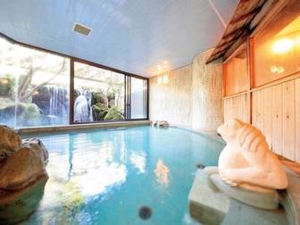 ホテル＆スパ アンダリゾート伊豆高原／【本館大浴場】バリの雰囲気をイメージした異国情緒あふれる空間