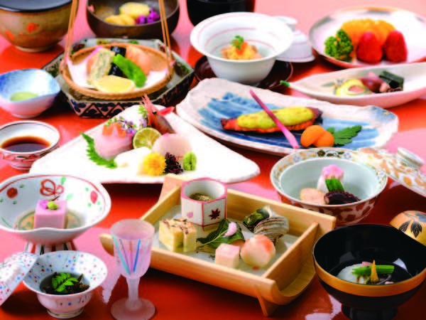 【夕食/例】 竹会席より量・質ともランクアップの内容