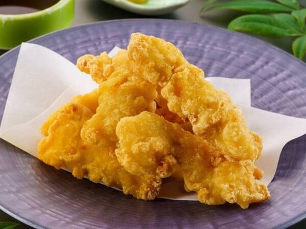 30日前までのご予約で夕食時に大分名物「とり天」付き!