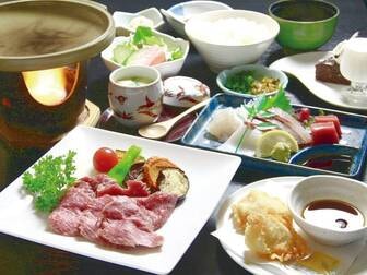 鶴崎ホテル／肉厚ジューシーなブランド牛「豊後牛」付！/例