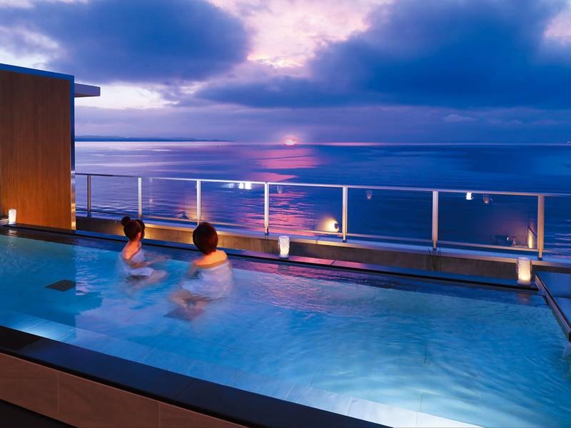オーシャンビューの絶景露天風呂