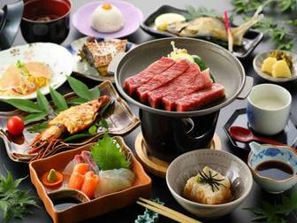 湯平温泉 旅館いづもや/【夕食/例】豊後牛ステーキの鉄板焼きや一尾丸々海老のタルタル焼き・ヤマメ塩焼きなどを堪能!