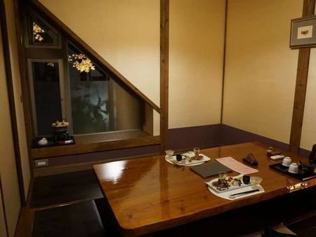 湯平温泉 奥ゆのひら 花灯りの 奥ゆのひら花灯り スタンダードプラン 10時アウト 26 000円 山茶花 和洋室 禁煙 ゆこゆこ