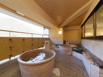 箱根一の湯グループ運営の宿 箱根路開雲/露天風呂