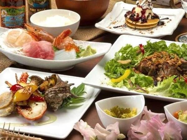 グルメ三昧/例　宿名物の「カルアポーク」も人気の伊勢えび料理2品も食せる