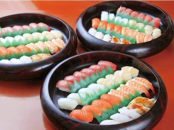 夕・朝飲み放題付バイキング/例