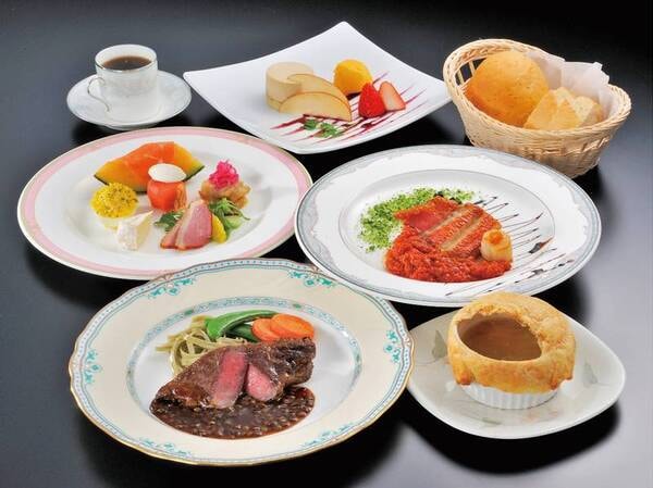 【夕食/例】一流ホテルで修行を積んだシェフの手がけるカジュアルフレンチ