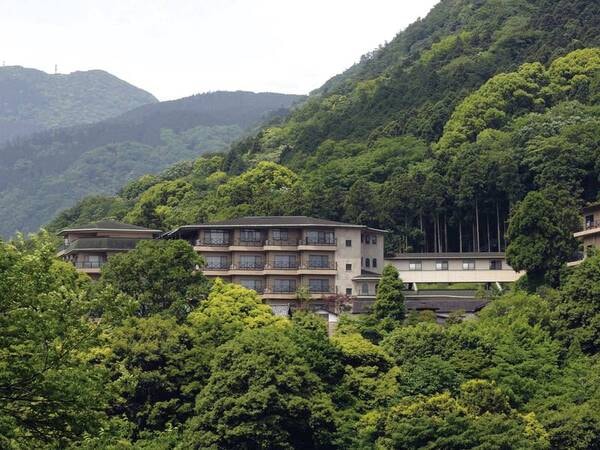 外観（箱根旧街道より）