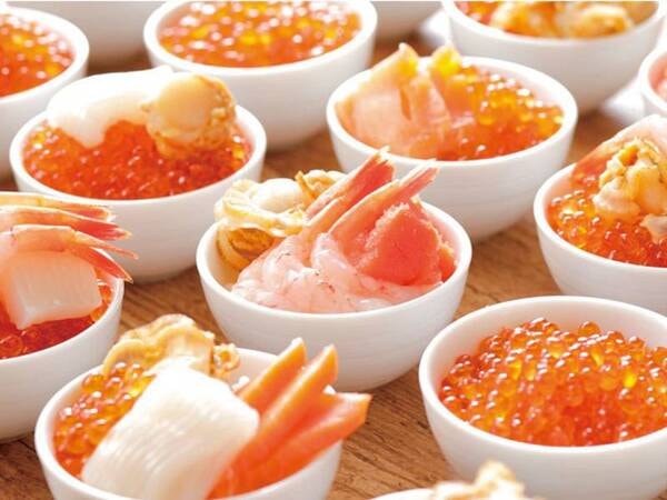 【朝食/写真一例】人気の海鮮丼♪