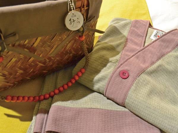 【館内着】上下に分かれたセパレート式。やわらかい肌触りでゆったり寛げる