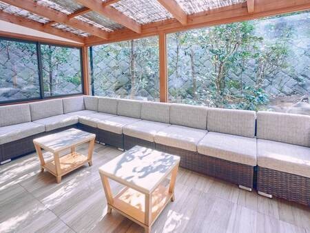 半露天付特別室【南館スイート101　紅】　サンルーム/例