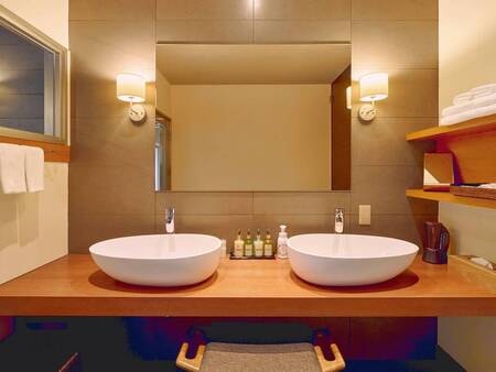 半露天付特別室【南館スイート101　紅】　パウダールーム/例