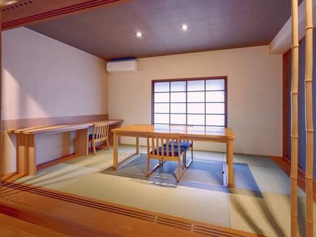 半露天付和洋室【南館スイート302　光】　ダイニング/例