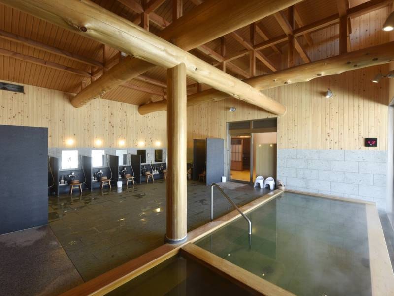 【わらび平の湯】2種類のお風呂は時間により男女入れ替え制です。