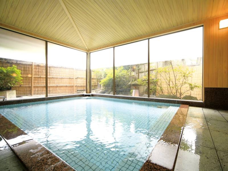 【浴場/瑠璃の湯】ゆったりと落ち着く