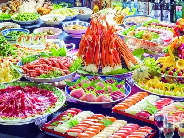 【バイキング/例】ずわい蟹や牛しゃぶなどが食べ放題！