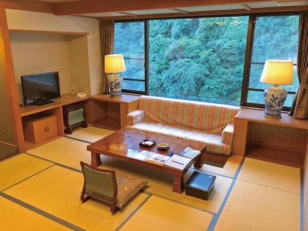 渓流沿い和室/一例