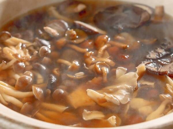 県産きのこ鍋/例・夏メニュー(変更の場合あり)