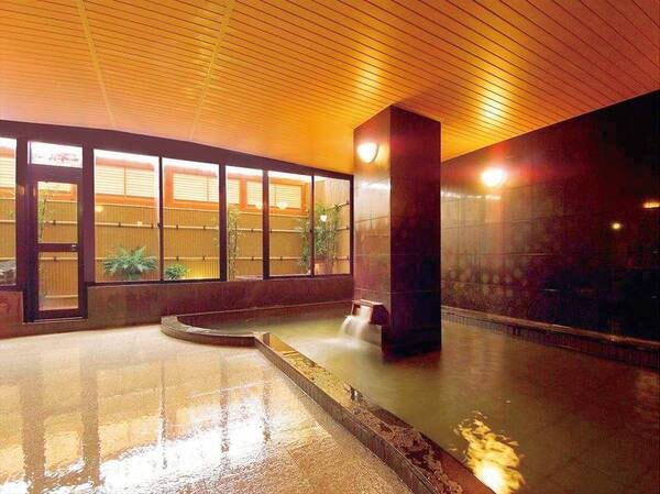 【千石の湯】本館の浴場（別館から階段利用を伴う移動が必要）