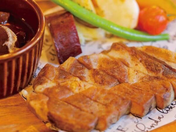 ◆肉料理◆福島県産の”麓山高原豚”のソテー/例