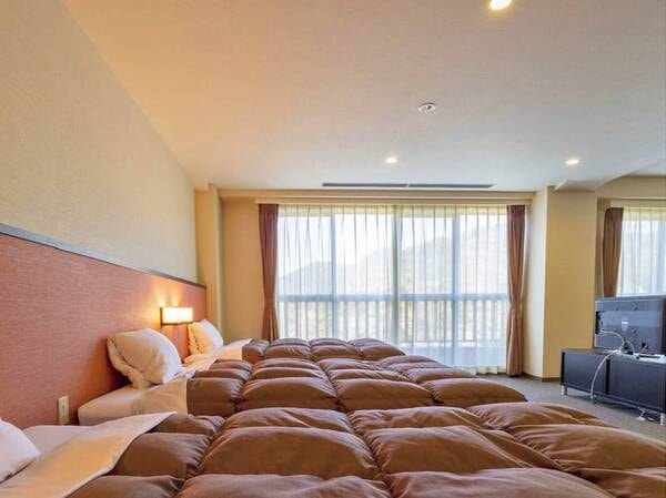 高原ロッジ メープル猪名川の 質 量グレードup 和楽コース 16 500円 4ベッド客室 禁煙62 ゆこゆこ