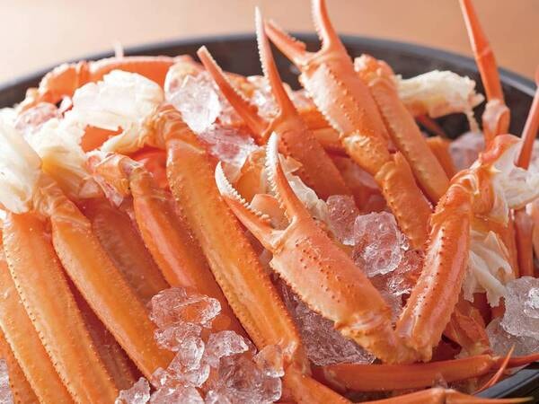 夕食バイキングでは「茹で蟹」も食べ放題!
