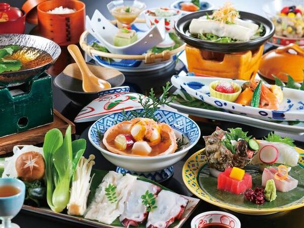 【満喫プラン/夏一例】但馬牛をメインに旬の食材を使用したお料理を頂く